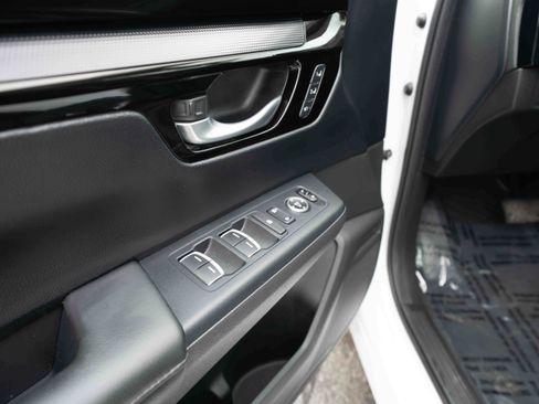 Used 2023 Honda CR-V EX-L image 7