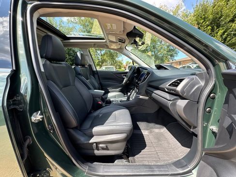 Used 2022 Subaru Forester Touring AWD/4WD image 18