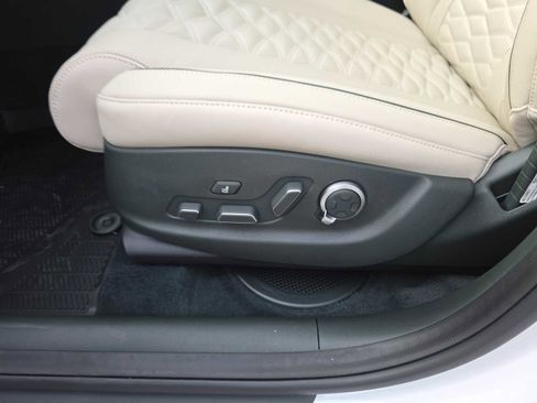 New 2026 Genesis GV80 3.5T e-SC AWD/4WD image 13