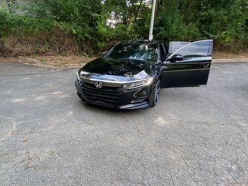 Used 2020 Honda Accord Sport image 42