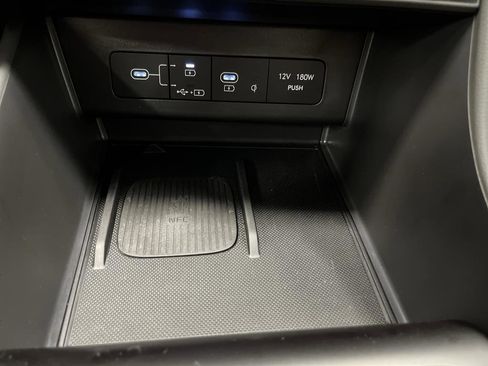 Used 2025 Hyundai Sonata Limited image 24