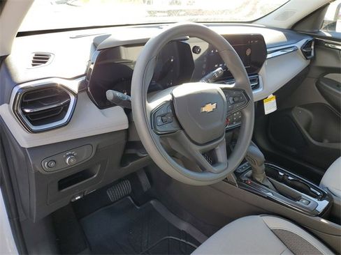 New 2026 Chevrolet TrailBlazer LT w/ Driver Confidence Package image 16