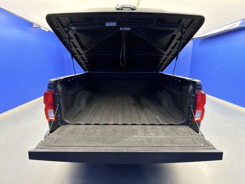 Used 2017 Chevrolet Silverado 1500 LTZ Z71 w/ LTZ Plus Package image 28