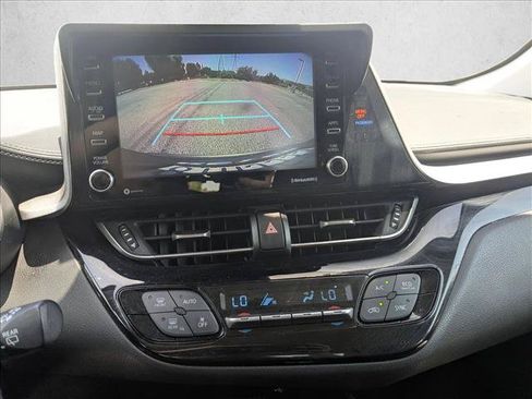 Used 2021 Toyota C-HR LE FWD image 14