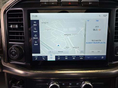 Used 2021 Ford F150 King Ranch image 15