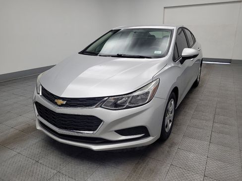 Used 2018 Chevrolet Cruze LS FWD image 15