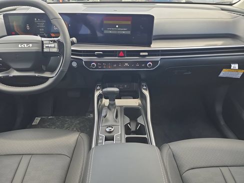 New 2026 Kia Sorento EX FWD image 15