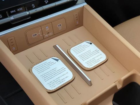 New 2026 Hyundai Santa Fe Calligraphy FWD image 33