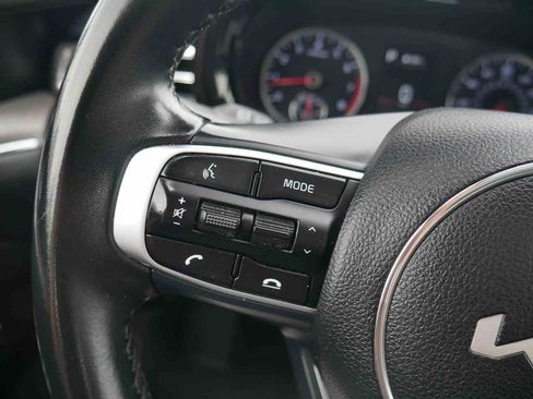 Used 2024 Kia K5 EX FWD image 34