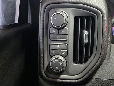 New 2026 Chevrolet Silverado 2500 Custom w/ Custom Convenience Package image 33