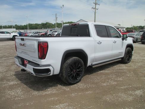 New 2026 GMC Sierra 1500 Denali AWD/4WD image 5