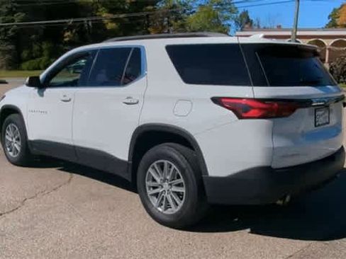 Certified 2022 Chevrolet Traverse LT image 6