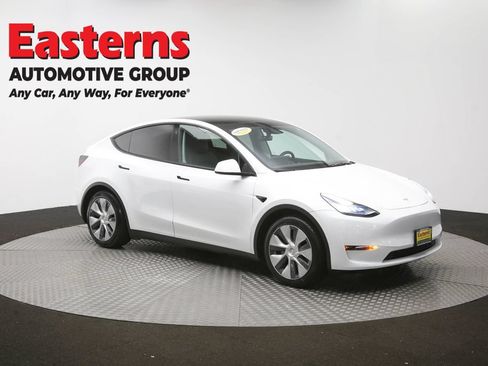Used 2022 Tesla Model Y Long Range AWD/4WD image 43