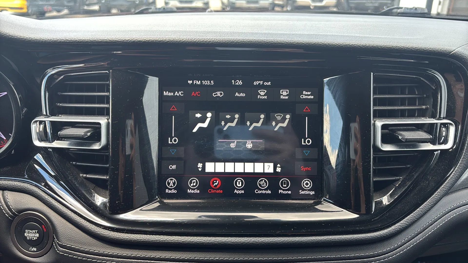 Used 2023 Dodge Durango SXT AWD/4WD image 24