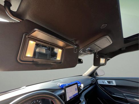 Used 2024 Ford Explorer ST-Line w/ Class IV Trailer Tow Package image 29