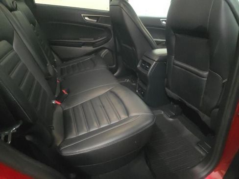 Used 2024 Ford Edge SEL w/ Convenience Package AWD/4WD image 6