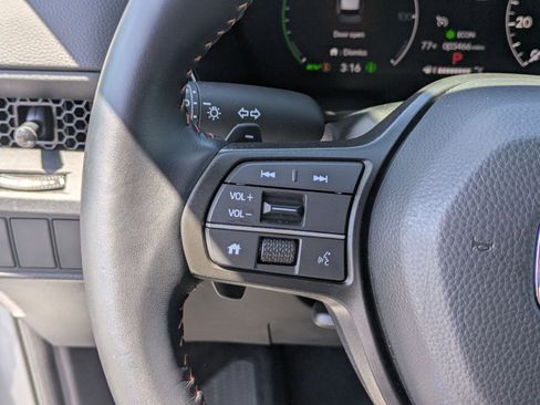 Used 2026 Honda CR-V Sport image 19
