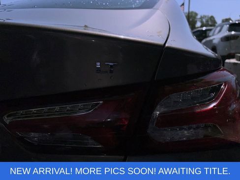 Used 2020 Chevrolet Malibu LT FWD image 9