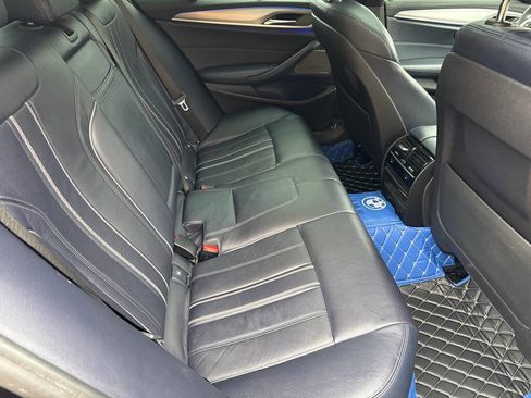 Used 2018 BMW 530i xDrive image 15