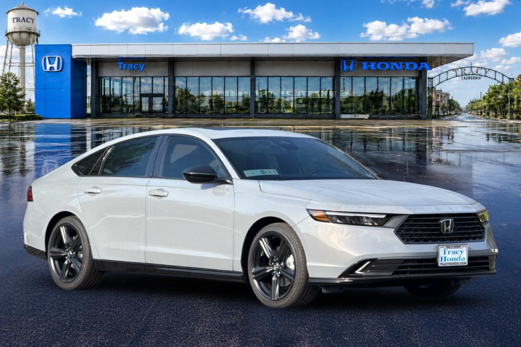 New 2026 Honda Accord Sport image 2