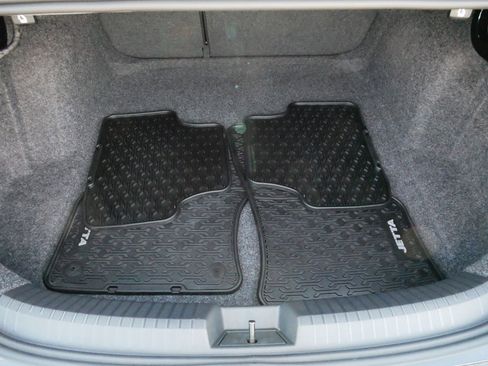 Certified 2025 Volkswagen Jetta S FWD image 18