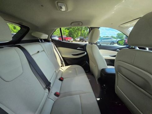 Used 2024 Buick Encore GX Sport Touring w/ Comfort Package FWD image 11