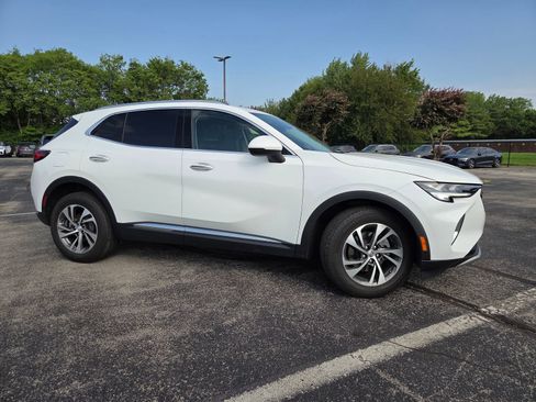 Used 2023 Buick Envision Essence FWD image 2