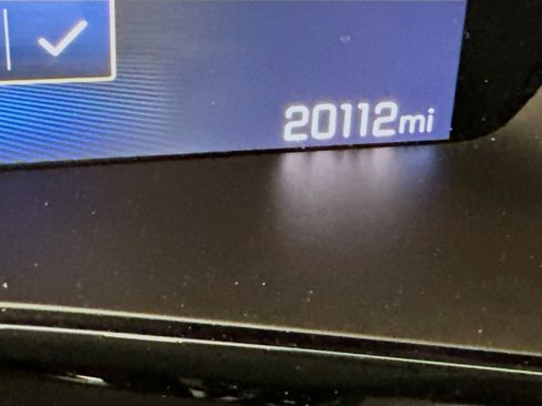 Used 2024 Chevrolet Colorado LT w/ LT Convenience Package image 18