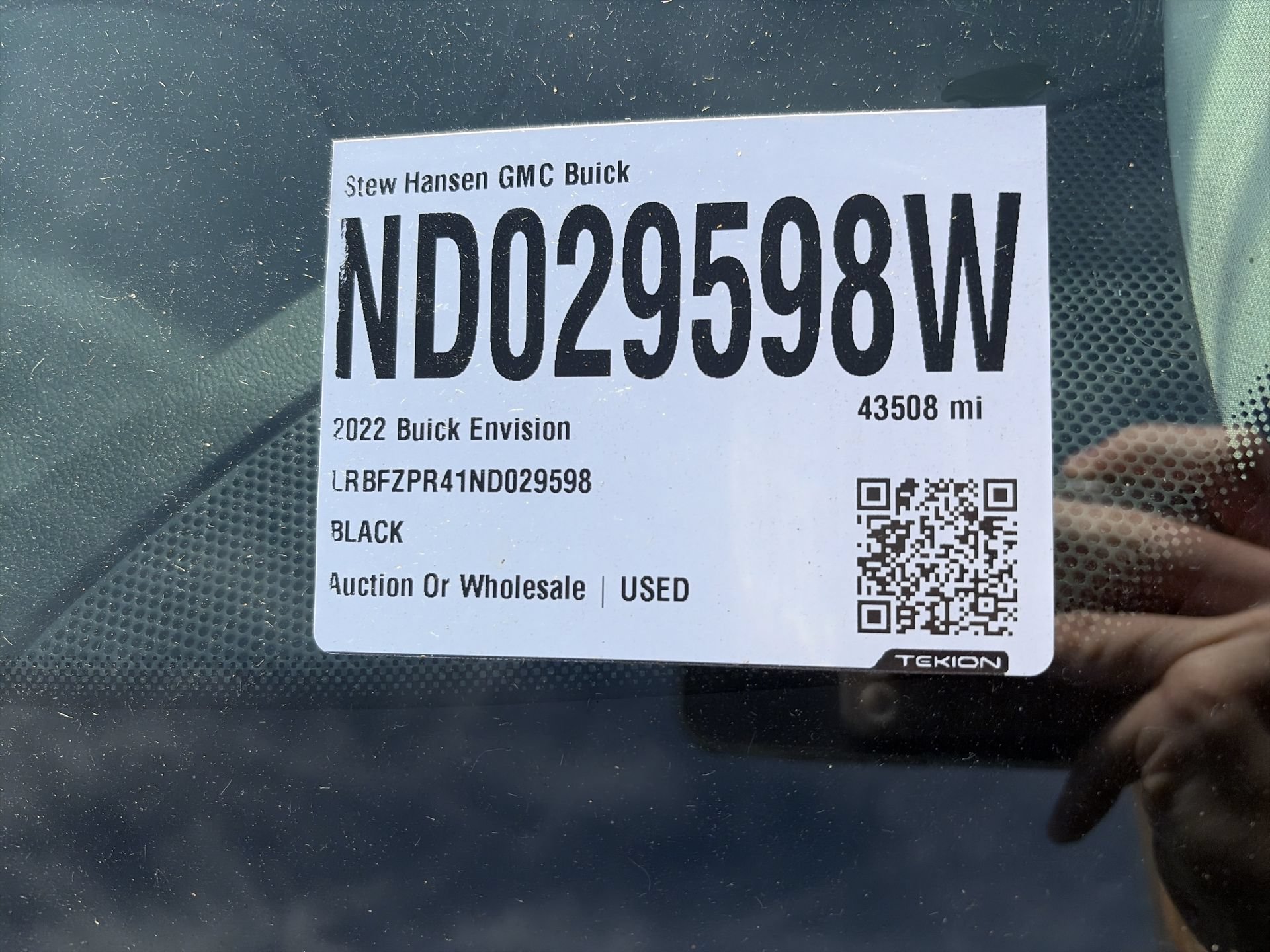 Used 2022 Buick Envision Essence w/ Sport Touring Package AWD/4WD image 35