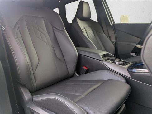 Used 2025 BMW X3 M50 w/ Premium Package image 22