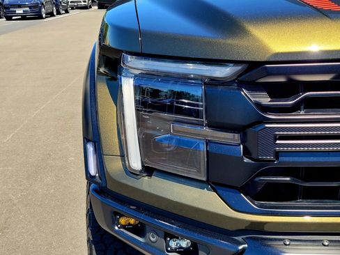 Used 2024 Ford F150 Raptor w/ Equipment Group 803A Raptor R AWD/4WD image 13