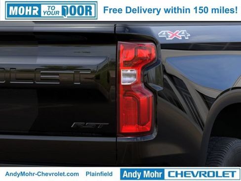 New 2026 Chevrolet Silverado 1500 RST w/ Rally Edition AWD/4WD image 14