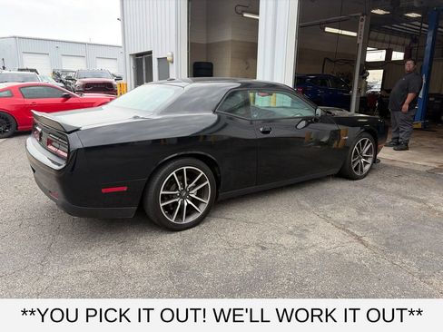 Used 2023 Dodge Challenger R/T RWD image 6