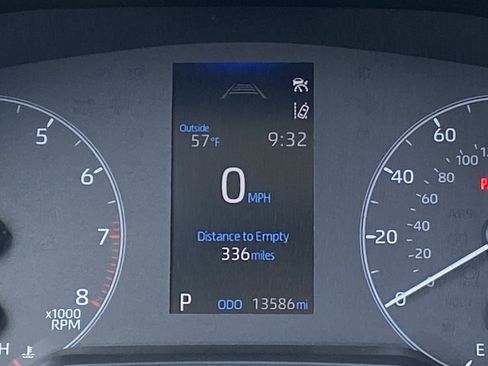 Certified 2025 Toyota Corolla LE image 20