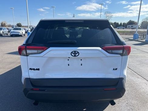 Used 2024 Toyota RAV4 LE image 6
