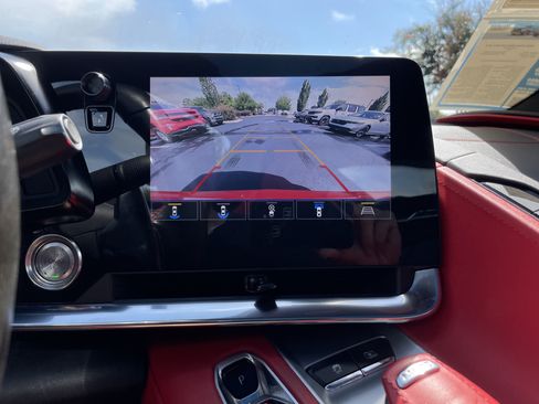 Used 2020 Chevrolet Corvette Stingray Preferred Cpe w/ 2LT Preferred Equipment Group RWD image 24