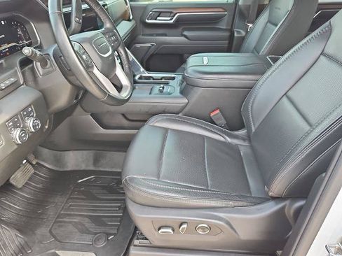 Used 2024 GMC Sierra 3500 Denali w/ Denali Reserve Package AWD/4WD image 18