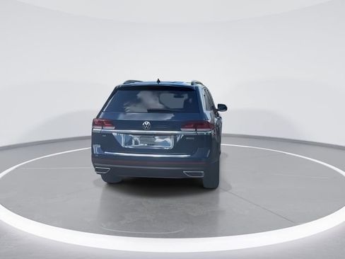 Certified 2021 Volkswagen Atlas SE w/ Panoramic Sunroof Package image 7