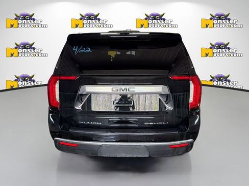 Used 2024 GMC Yukon XL Denali w/ Denali Reserve Package AWD/4WD image 5