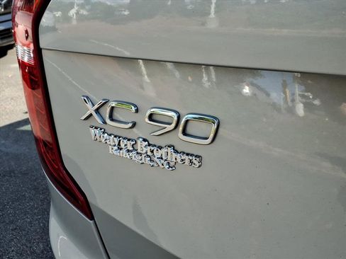 Used 2022 Volvo XC90 T6 Inscription w/ Advanced Package image 5