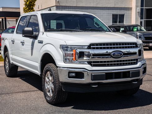 Used 2019 Ford F150 XLT w/ Equipment Group 302A Luxury AWD/4WD image 3