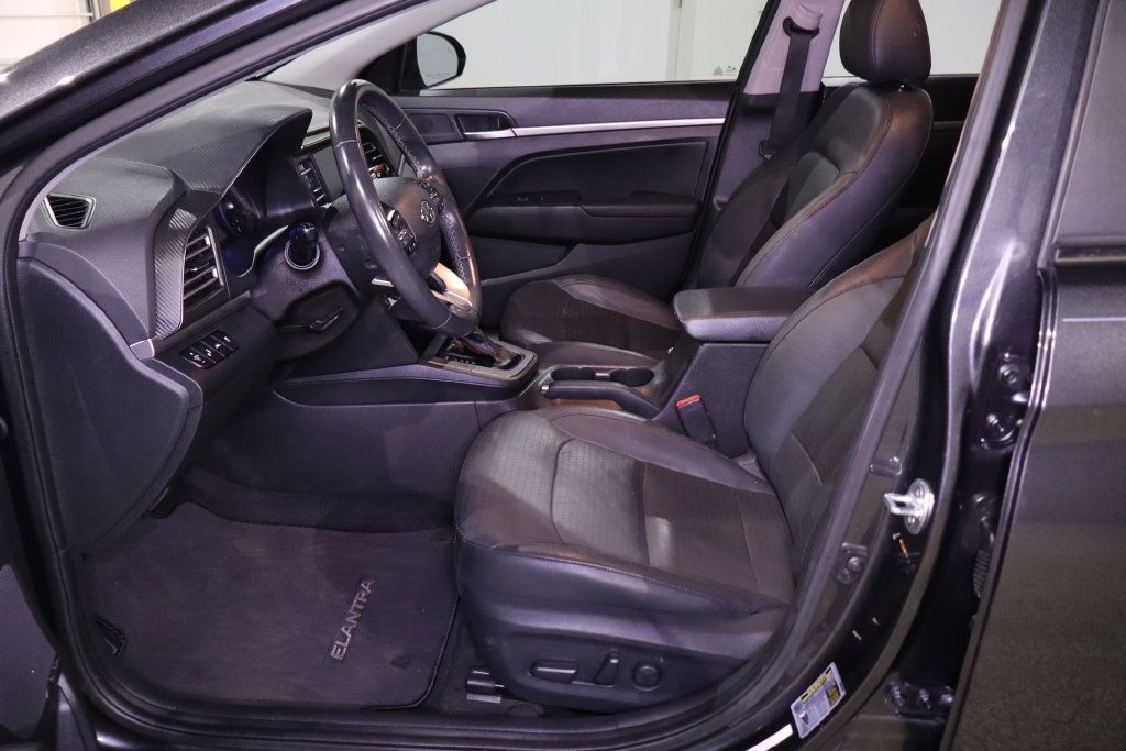 Used 2020 Hyundai Elantra Limited w/ Cargo Package (C1) FWD image 26
