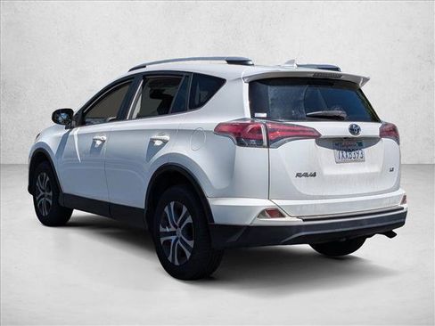 Used 2017 Toyota RAV4 LE w/ All Weather Liner Package FWD image 8