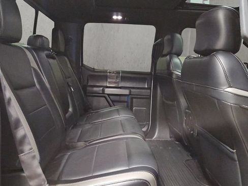 Used 2017 Ford F150 Raptor w/ Equipment Group 802A Luxury AWD/4WD image 22