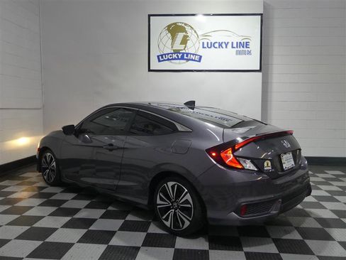 Used 2018 Honda Civic EX-L image 11