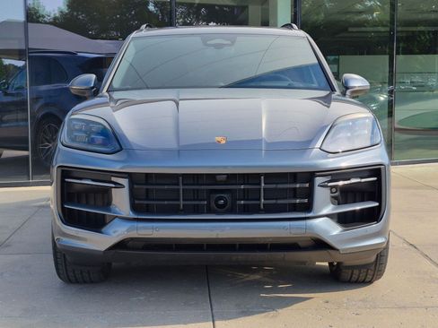 New 2026 Porsche Cayenne E-Hybrid AWD/4WD image 6