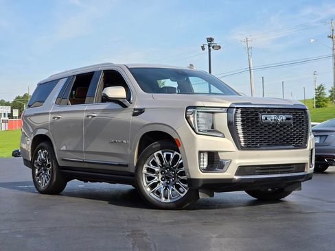 Used 2023 GMC Yukon Denali Ultimate AWD/4WD image 24