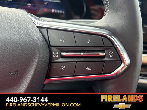 New 2025 Chevrolet Equinox ACTIV image 19