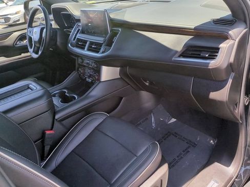 Used 2024 Chevrolet Tahoe Premier AWD/4WD image 36