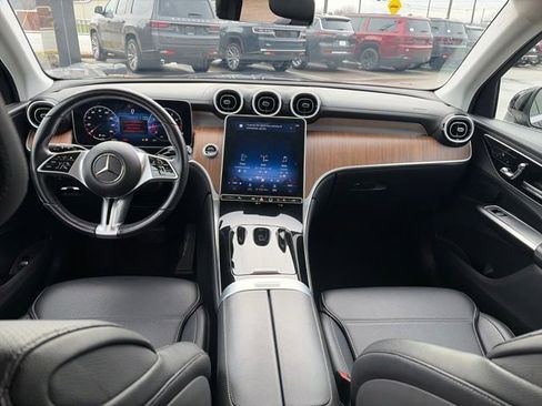 Used 2024 Mercedes-Benz GLC 300 image 15